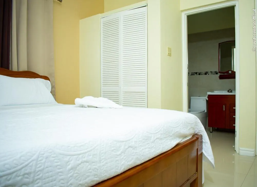 Bed & Breakfast Ivs Bed And Breakfast Kingston Jamaica