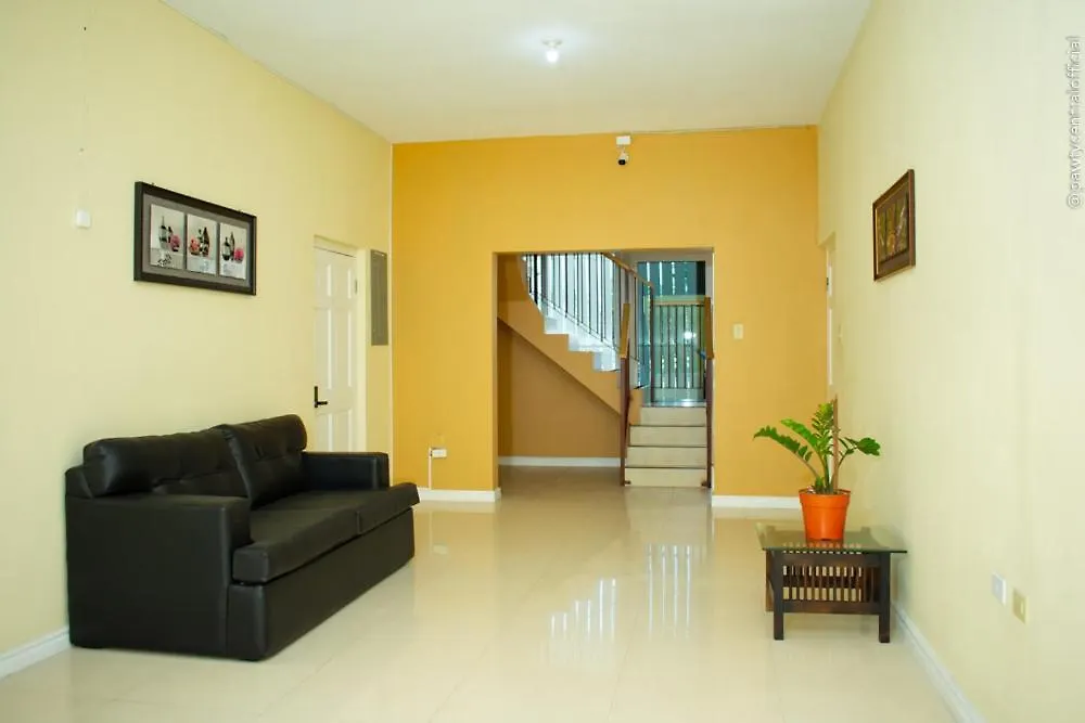 Ivs Bed And Breakfast Kingston